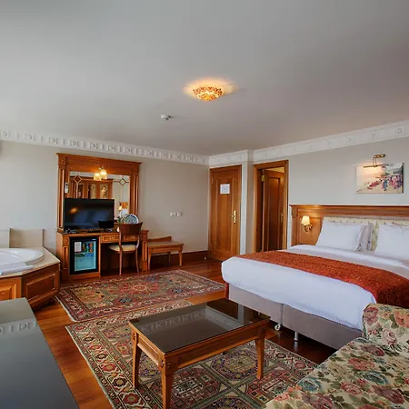 Hotel Sumengen 4*