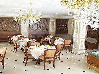수멘겐 호텔 4*