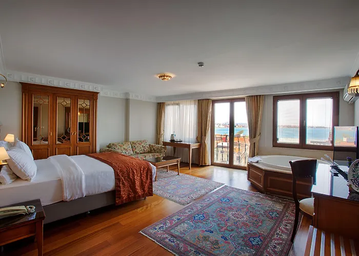 Отель Sumengen 4*